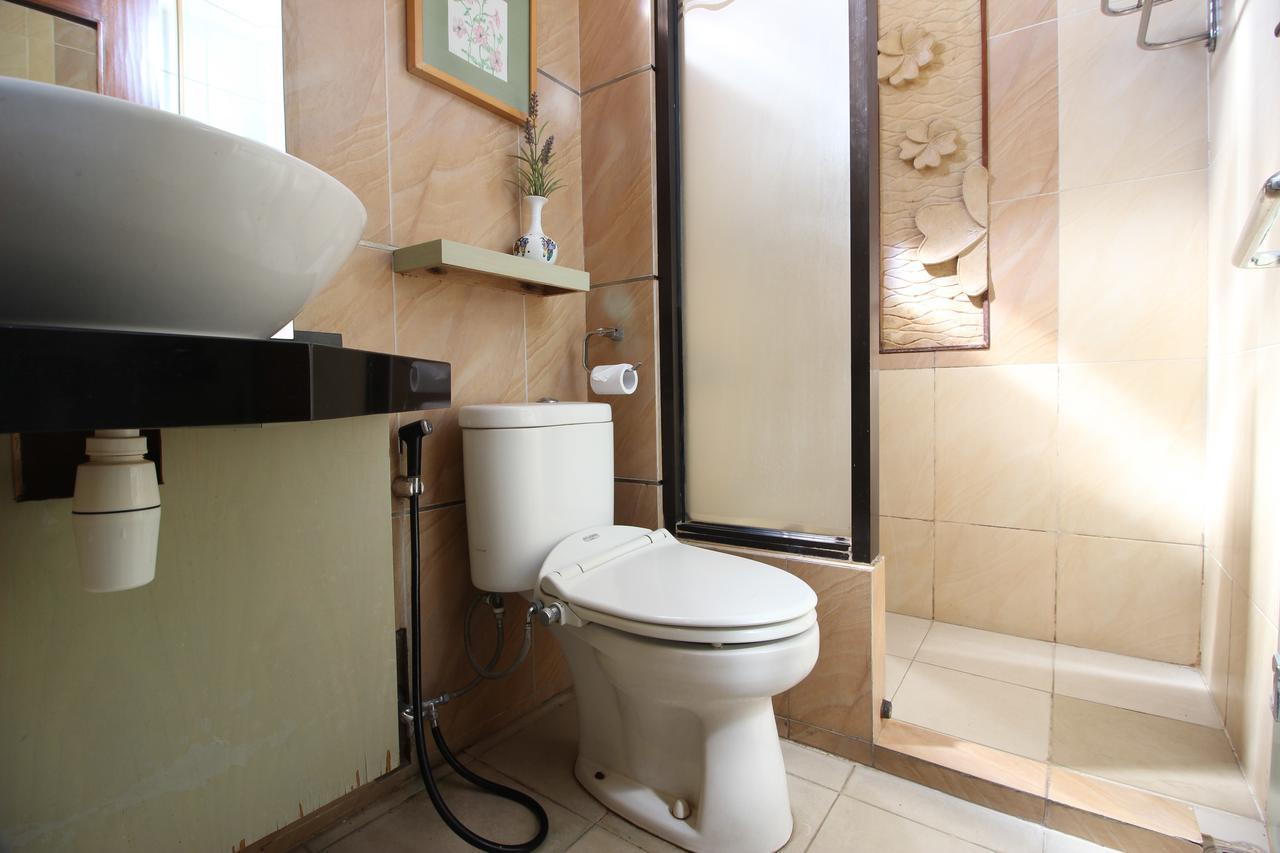 Reddoorz Plus Near Tugu Jogja 2 Γιογκιακάρτα Εξωτερικό φωτογραφία